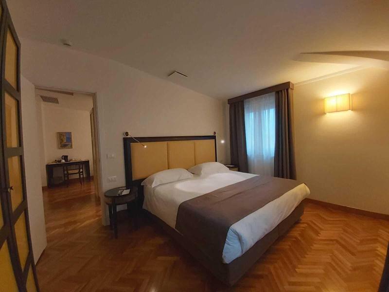 Torrione Hotel Реджо-ди-Калабрия Экстерьер фото